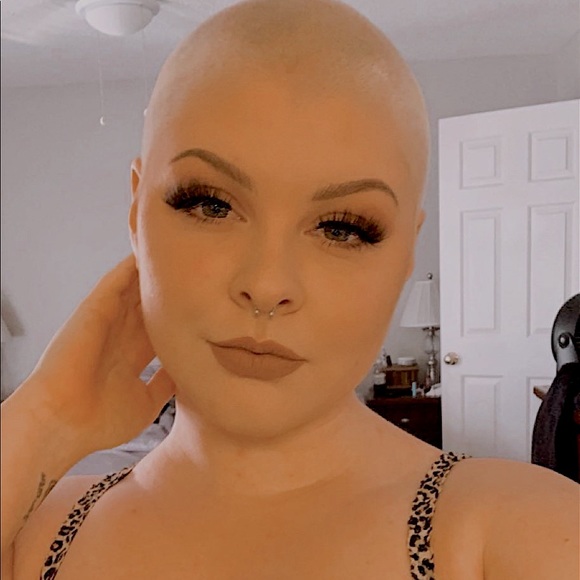 Meet your Posher, Kaitlin - Picture 1 of 1